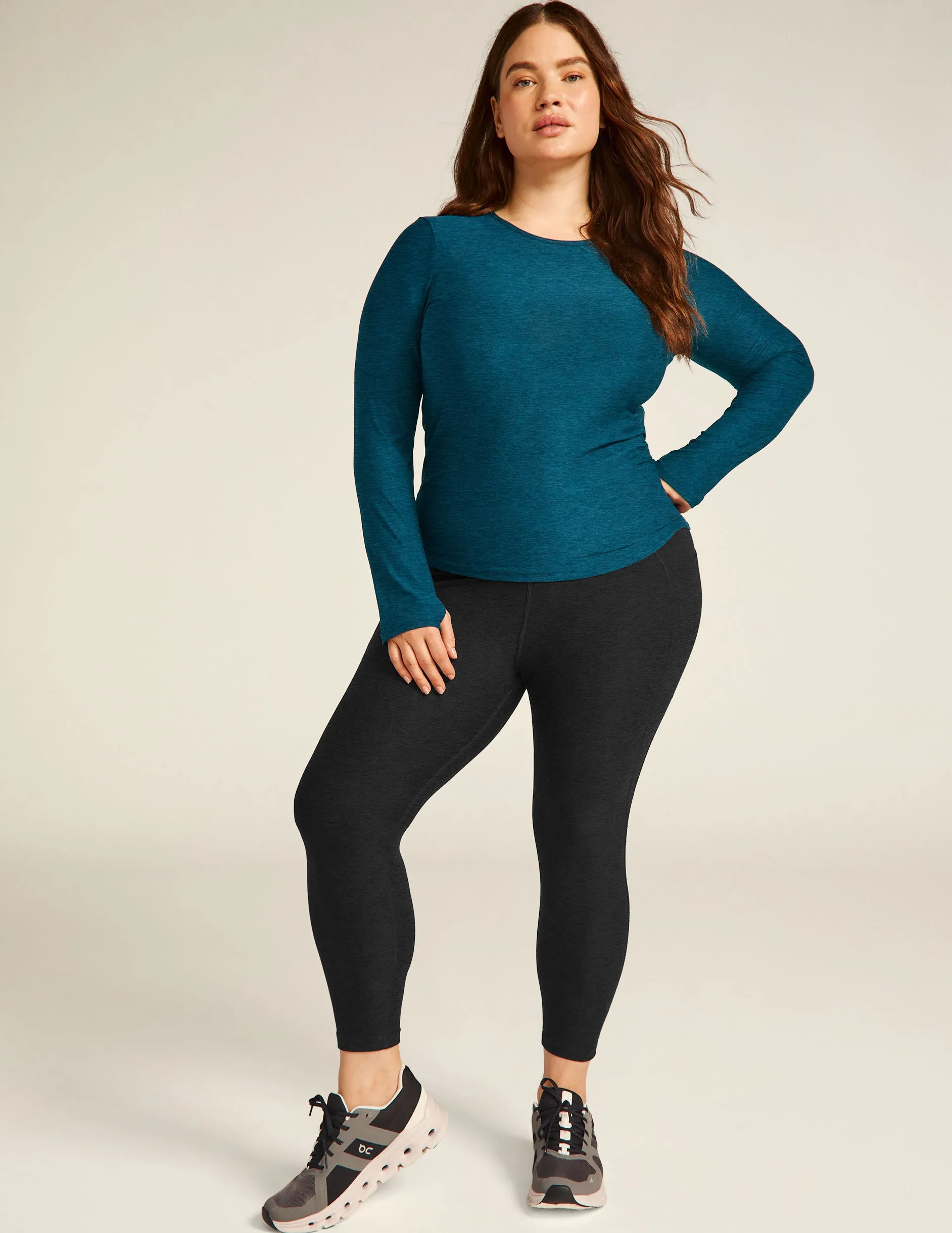 Featherweight Classic Crew Pullover