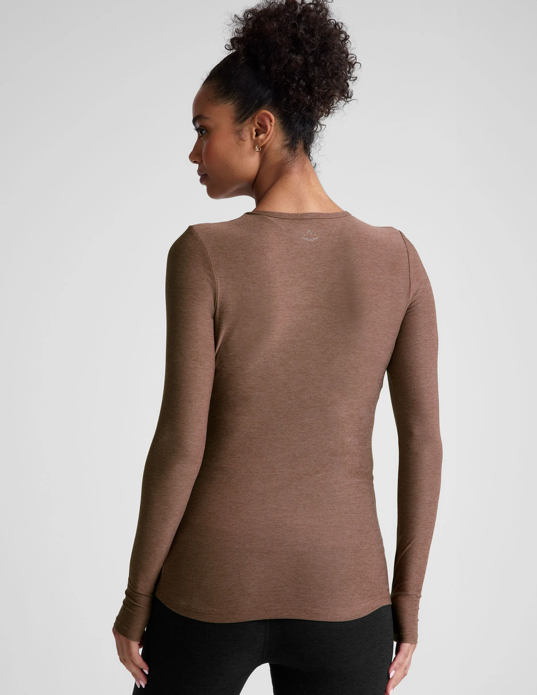 Featherweight Classic Crew Pullover